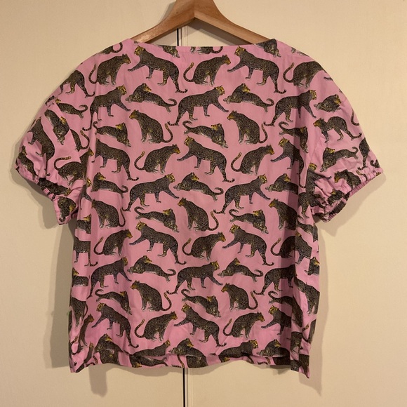 J. Crew Ratti Cheetah Print Safari Blouse Pink Open V Neck 100% Cotton Women’s L - Picture 3 of 14